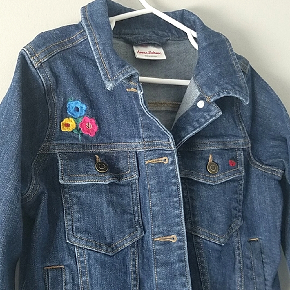 Hanna embroidered jean jacket, size 120 (6/7) - Picture 3 of 9